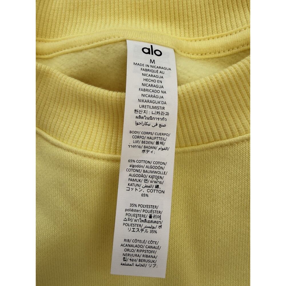 alo Accolade Sunshine Set Women’s Size Medium Cropped Crew Top + Shorts - Picture 4 of 5